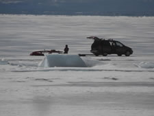 03-24-11-assemble-iceboat-07