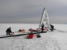 04-07-11-iceboats-03